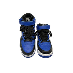 Blue Nikes/6 Blue Nikes/6