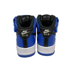 Blue Nikes/6 Blue Nikes/6