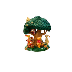 Pooh & Friends Statue