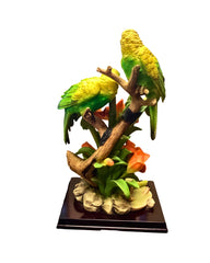 De Capoli Parrots & Angel Figurine Set
