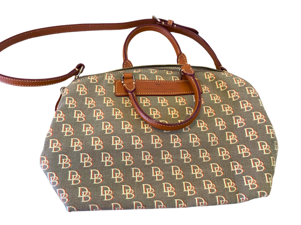 Dooney and Bourke logo pattern bag