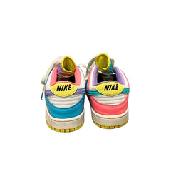 Nike Easter Sneakers(8)